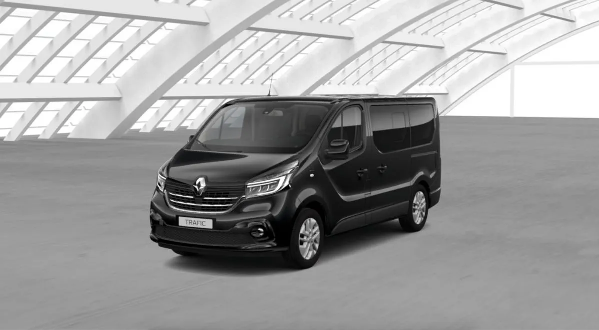 Mercedes Vito Noir 8 places